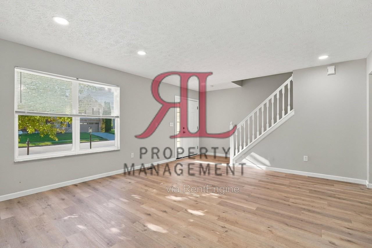 272 Isaac Tharp St - Photo 5 of 23