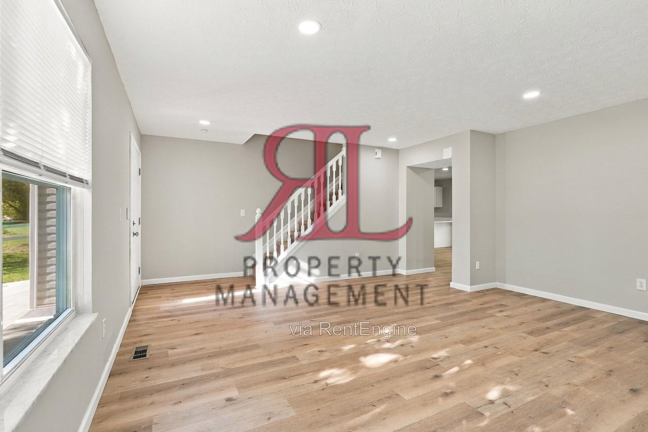 272 Isaac Tharp St - Photo 6 of 23