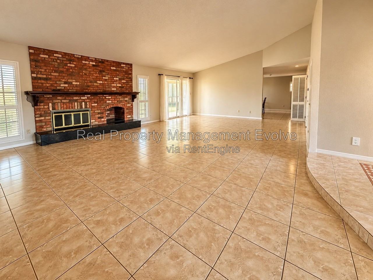 12416 N 66th Dr - Photo 3 of 27