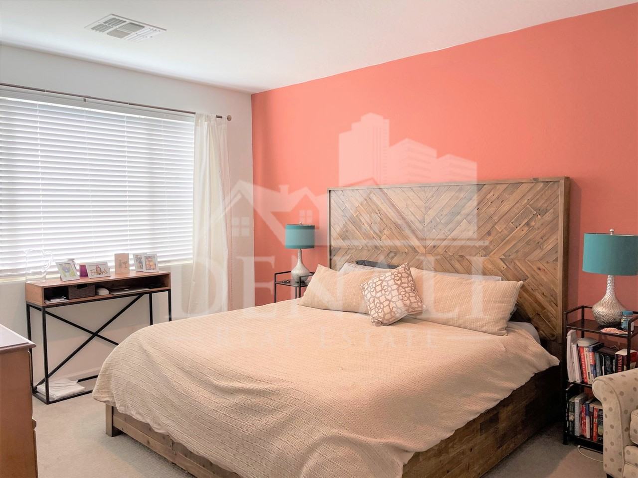 4023 W Ross Ave - Photo 7 of 19