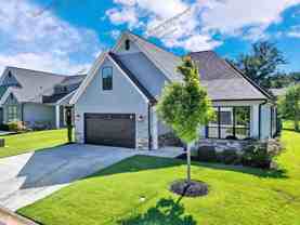 105 Stanbury Dr - Photo 1 of 1