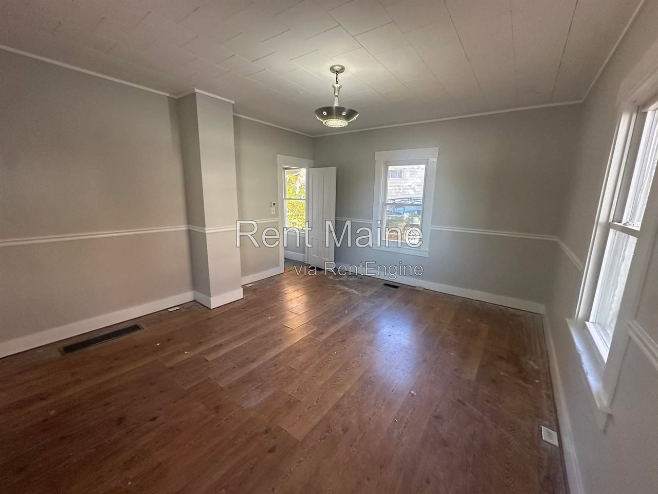 46 Heath St - Photo 6 of 50