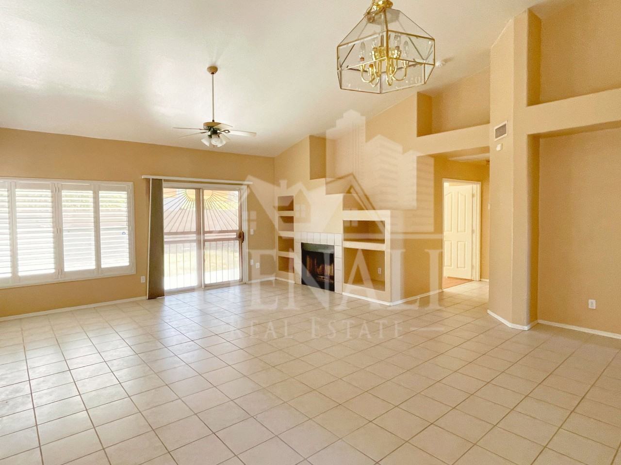 810 N Granada Dr - Photo 3 of 22