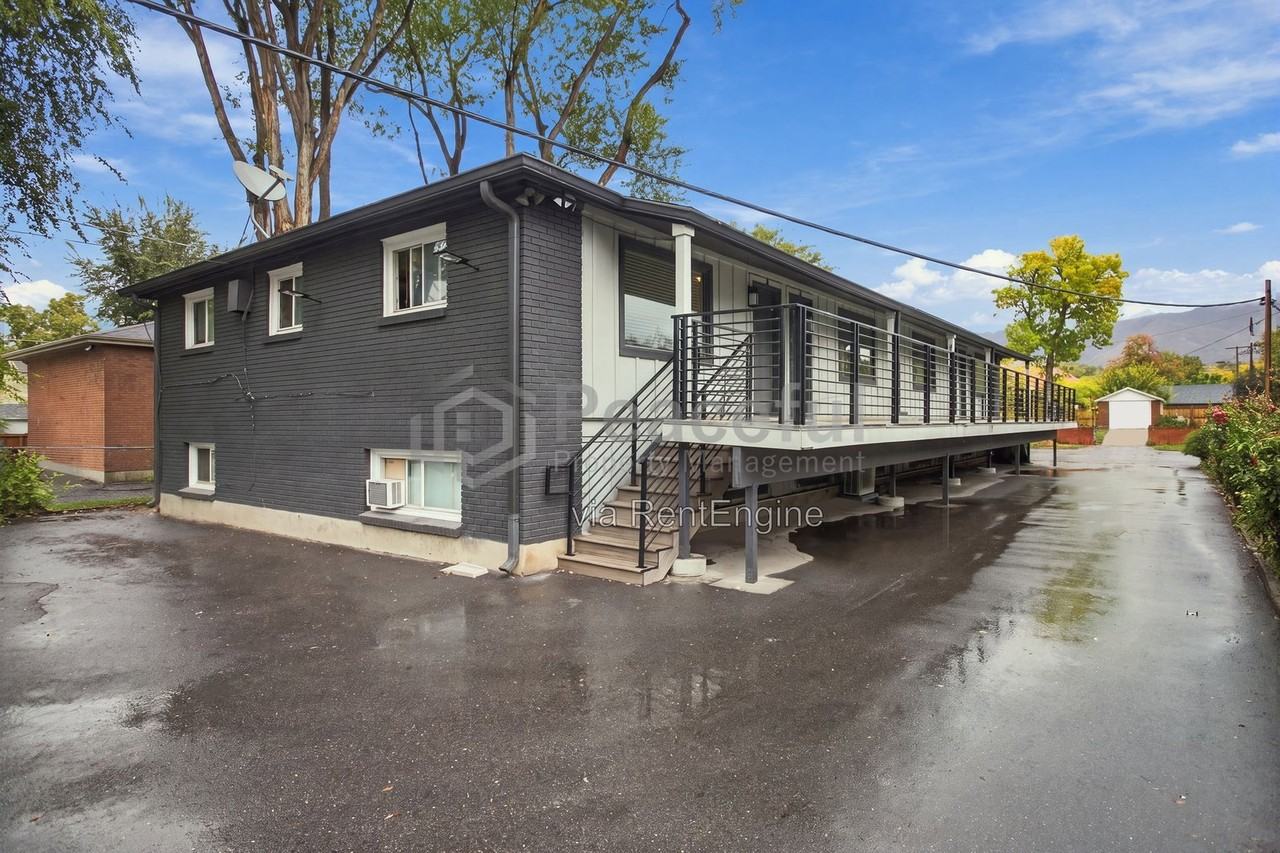 1518 S 1000 E #C - Photo 2 of 30