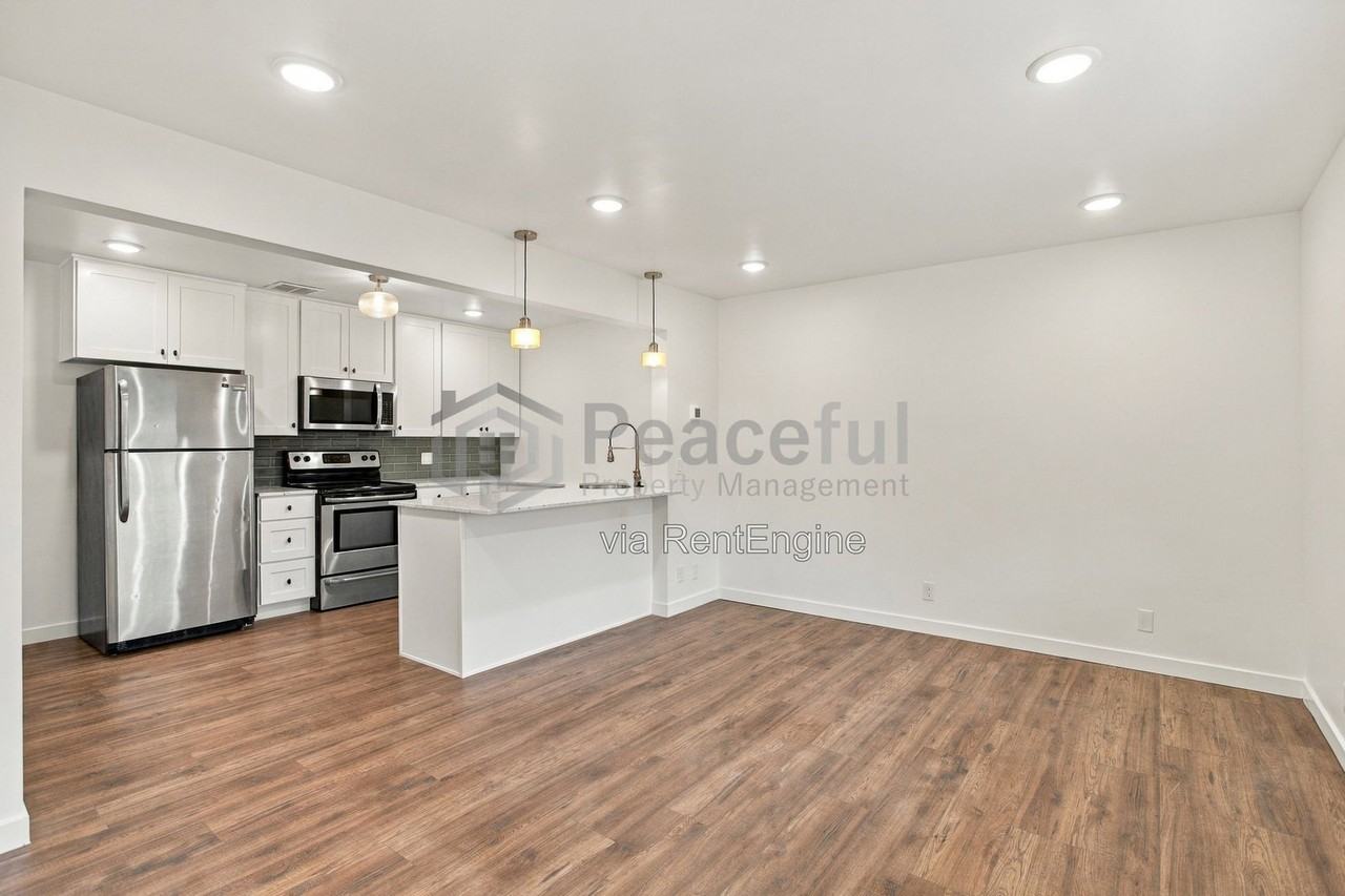 1518 S 1000 E #C - Photo 7 of 30