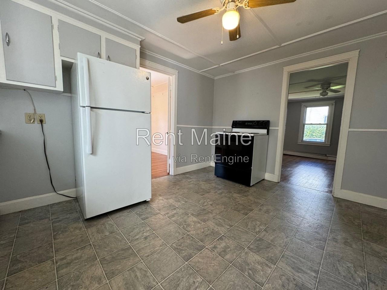 5 Williams St #4 - Photo 2 of 10