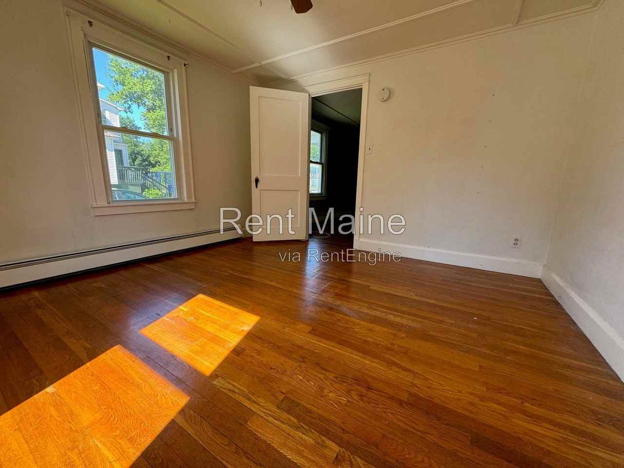 5 Williams St #4 - Photo 4 of 10