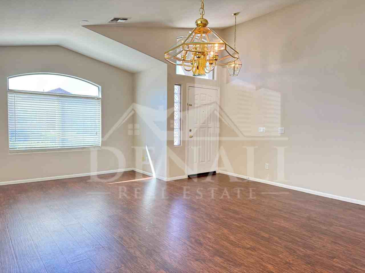2755 S 160th Ln - Photo 4 of 23