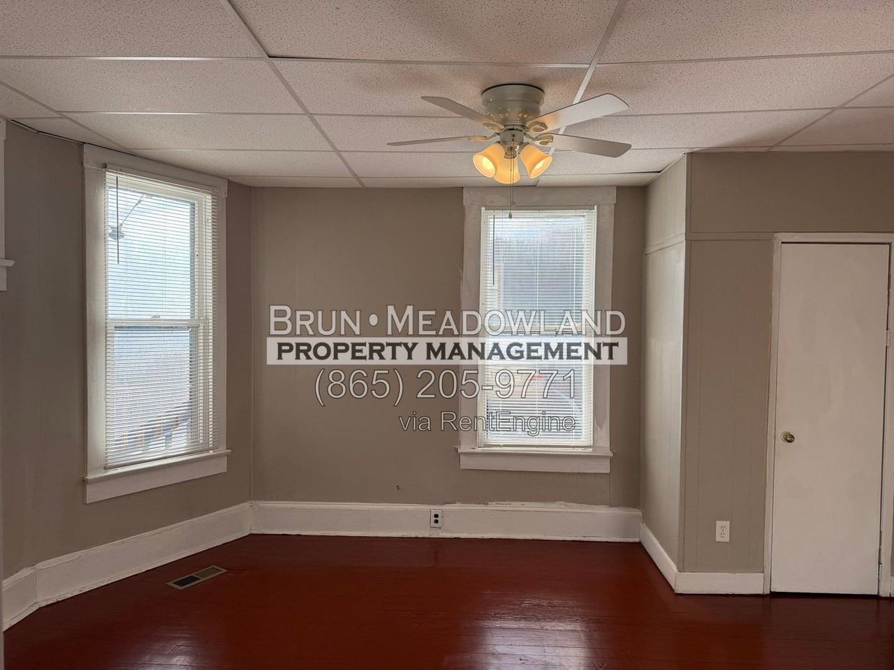 207 12th St - Photo 3 of 12