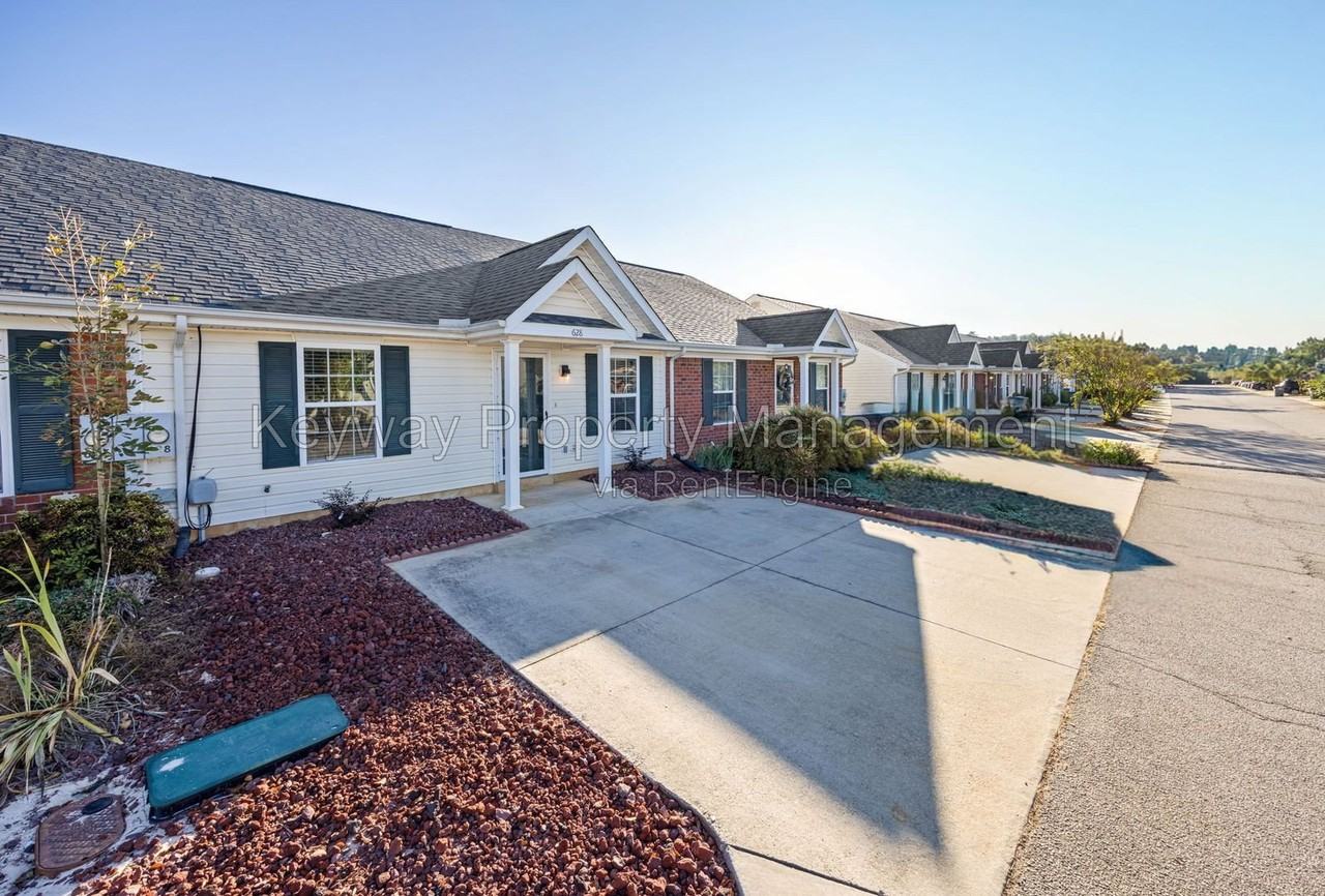 628 Brook Trl - Photo 6 of 29