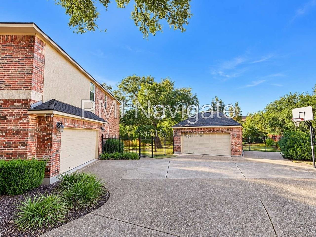 26147 Wood Chuck - Photo 3 of 31