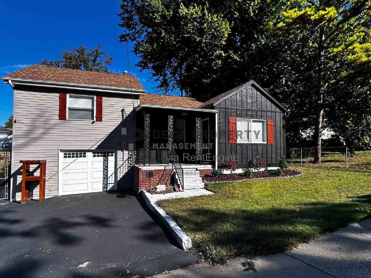 9741 Trescott Ave - Photo 2 of 19