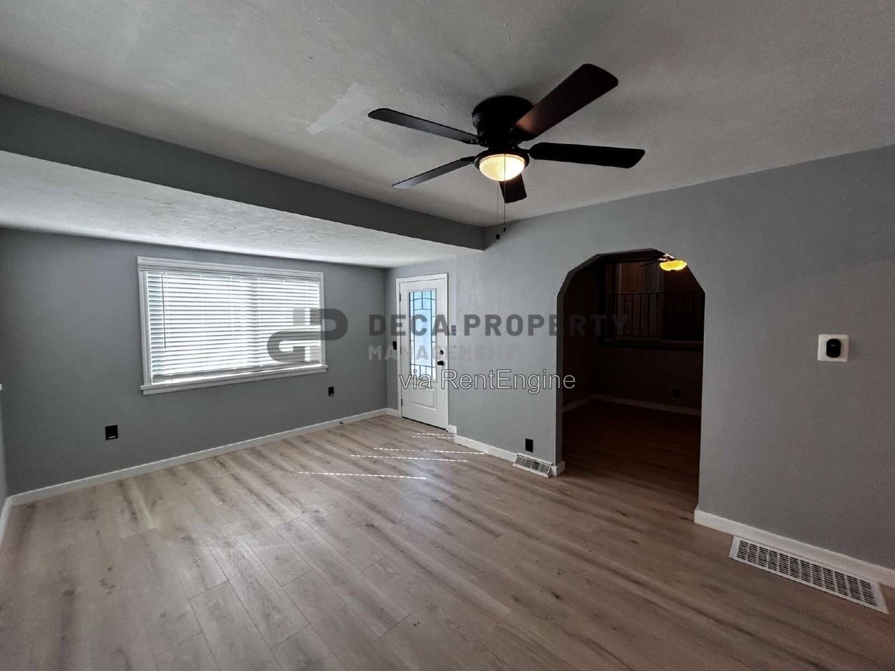 9741 Trescott Ave - Photo 3 of 19