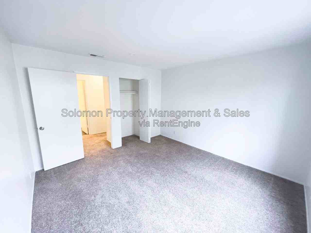 663 Diamond Way #231 - Photo 7 of 17