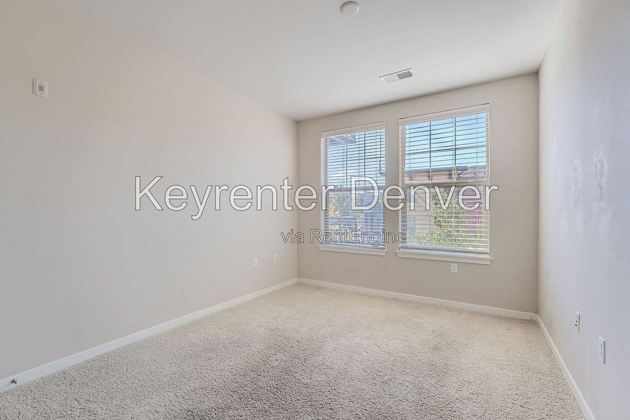 13598 Via Varra #206 - Photo 7 of 12