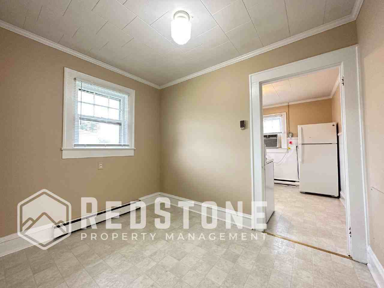 415 S Mebane St - Photo 6 of 17