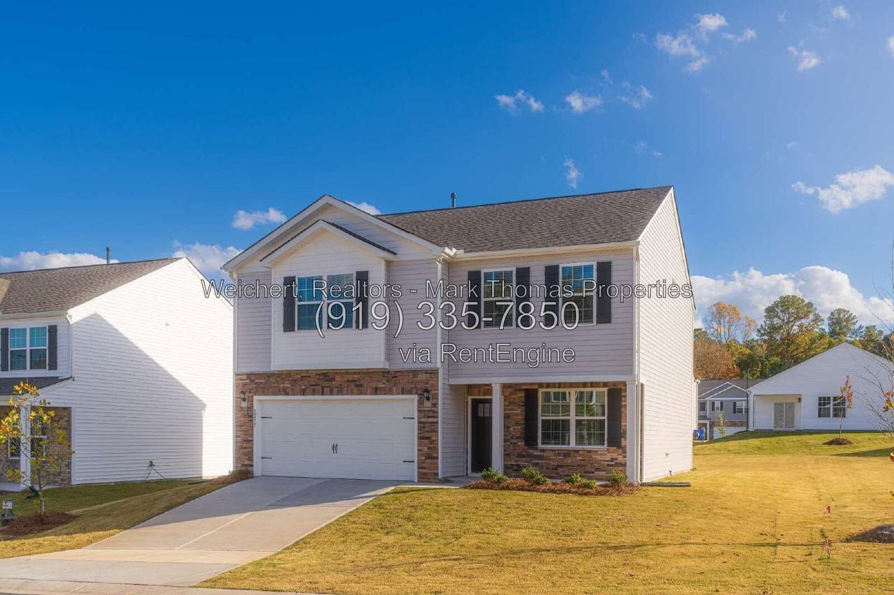 2275 Fletchers Ridge Dr - Photo 2 of 24