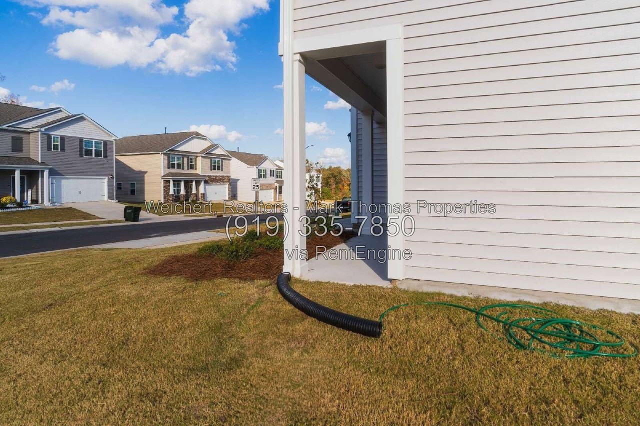 2275 Fletchers Ridge Dr - Photo 4 of 24