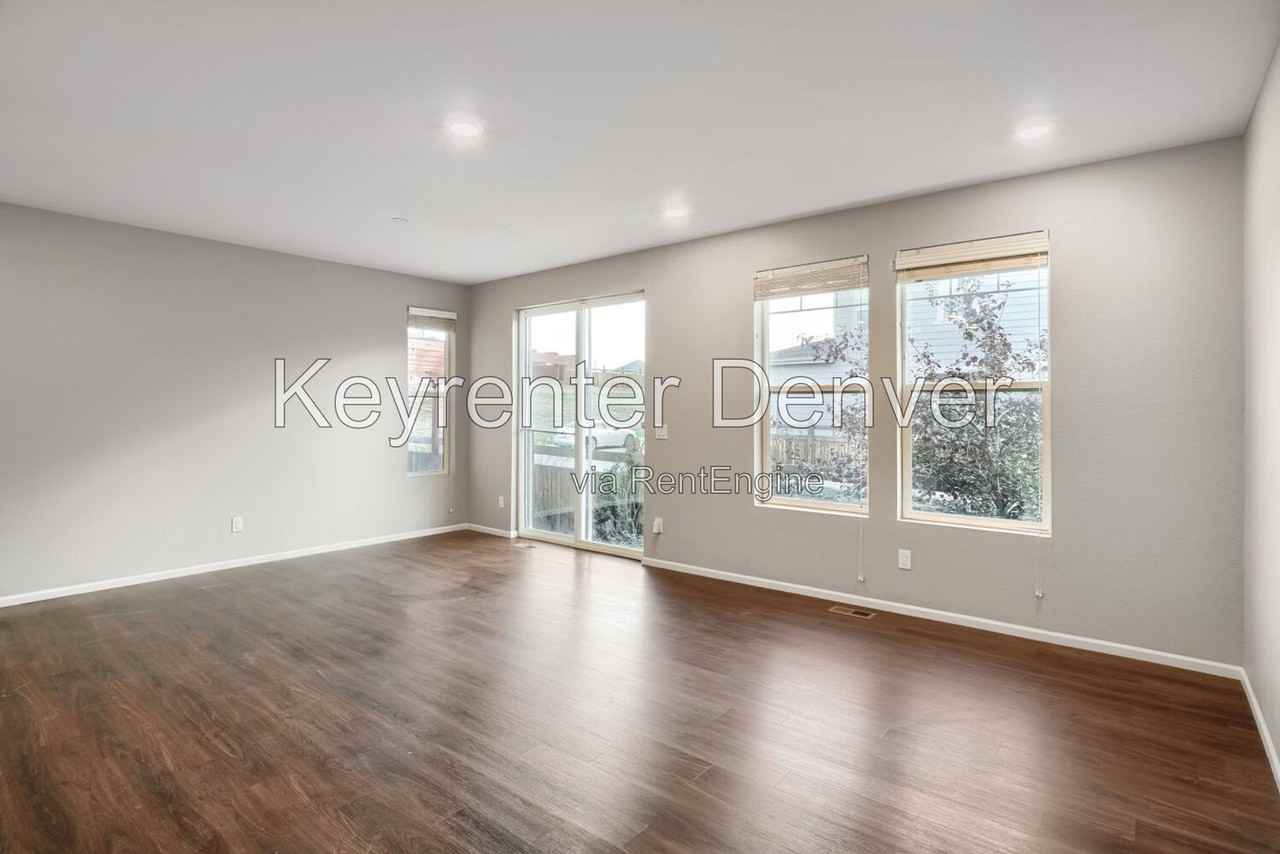 21852 E Quincy Cir - Photo 4 of 18