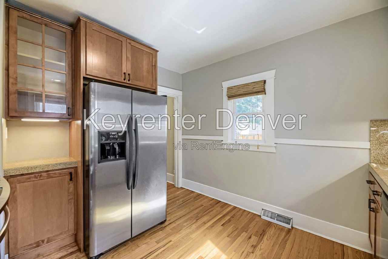 4324 Stuart St - Photo 7 of 18