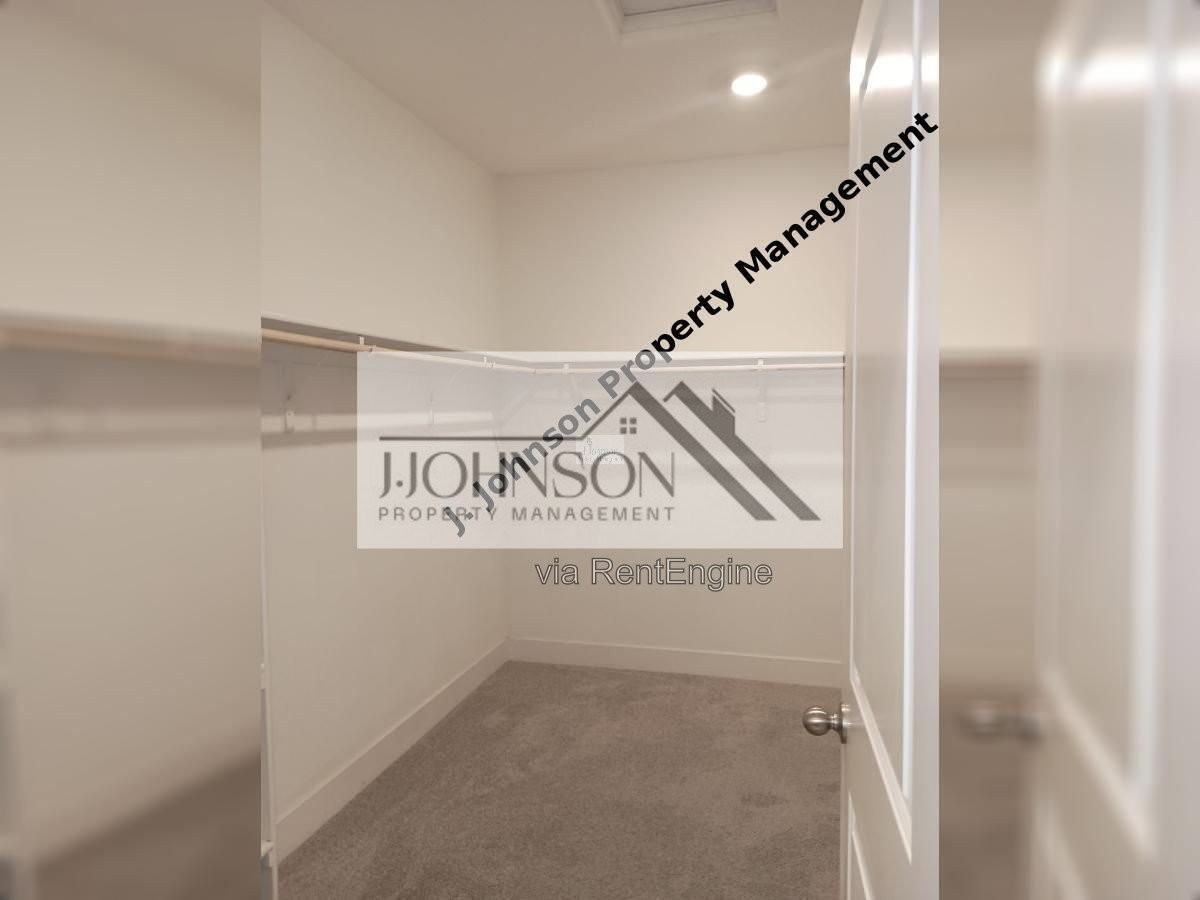 988 Osprey Dr - Photo 6 of 12