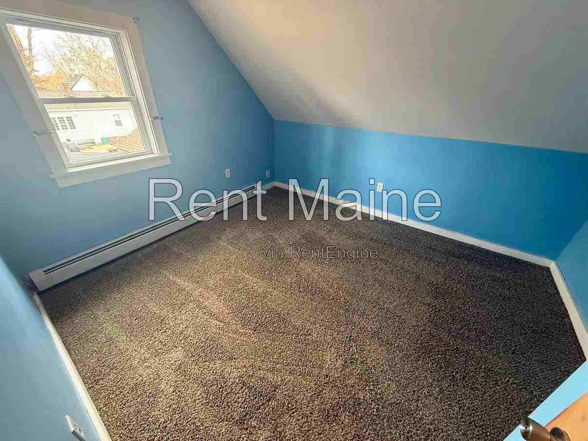 199 Larkin St - Photo 6 of 9