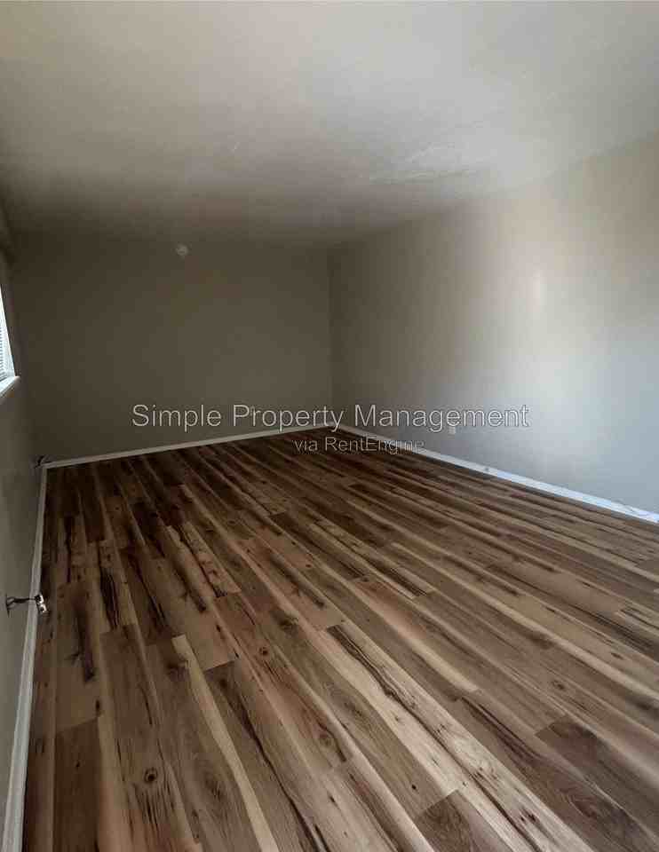 2321 N Meridian Ave #38 - Photo 2 of 15