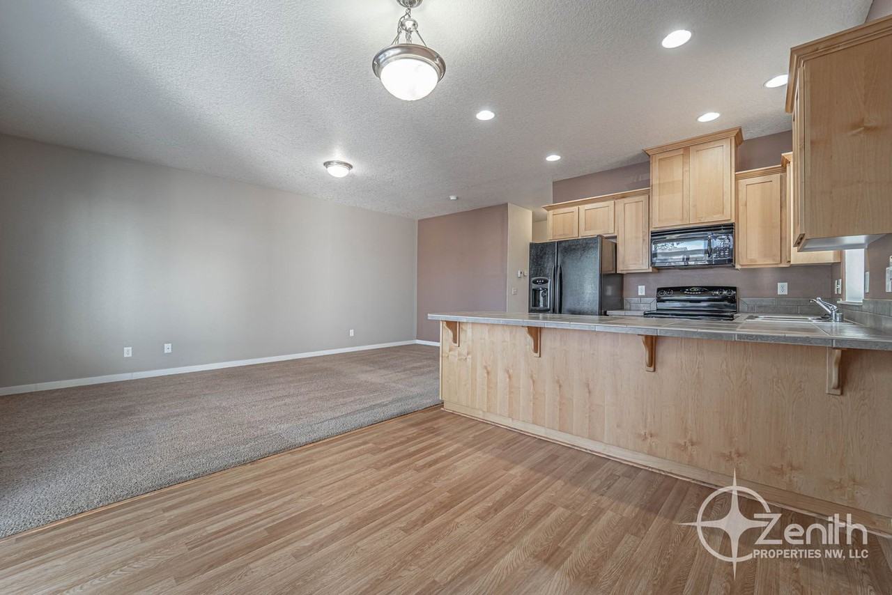 2407 Ne 114th Ct - Photo 3 of 28