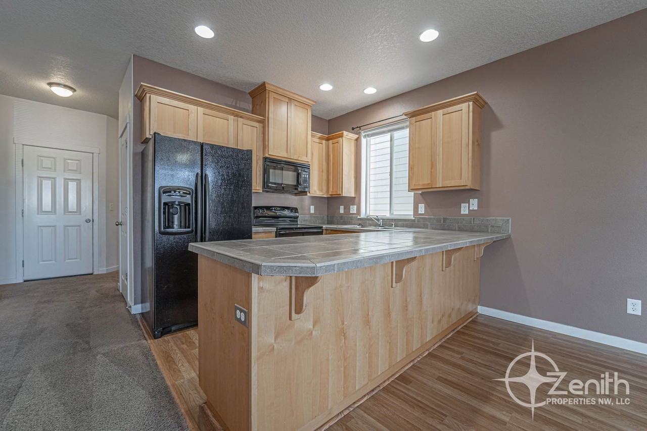 2407 Ne 114th Ct - Photo 4 of 28