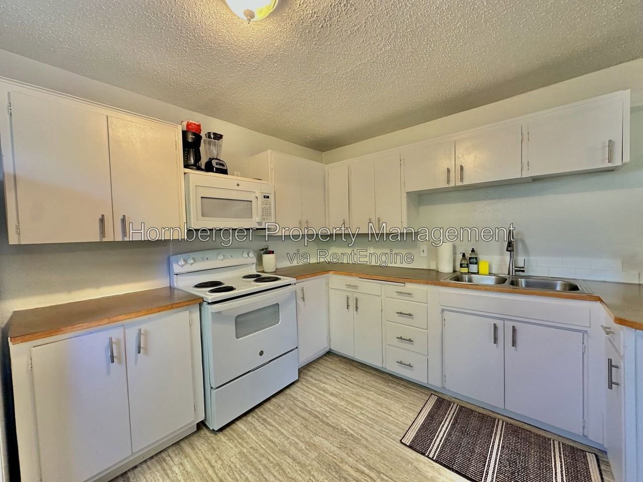 1108 W Providence Ave - Photo 3 of 14