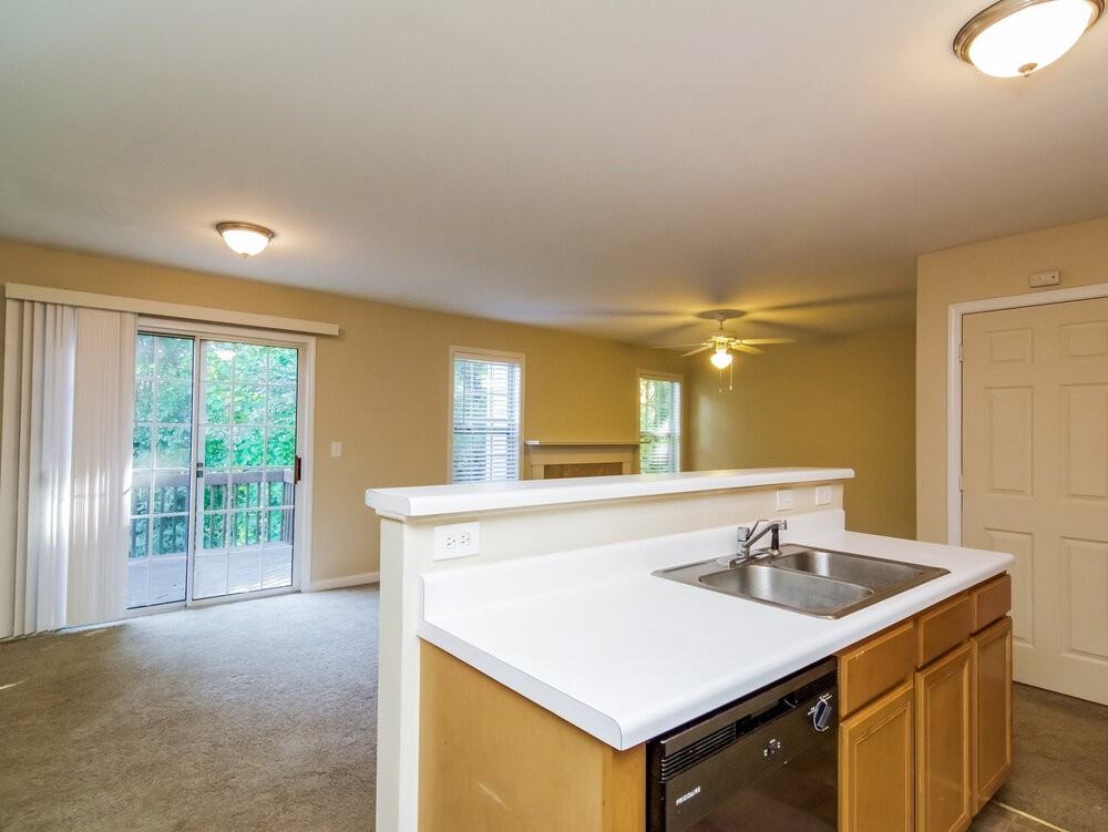 5755 Hollow Ridge Ln - Photo 6 of 14
