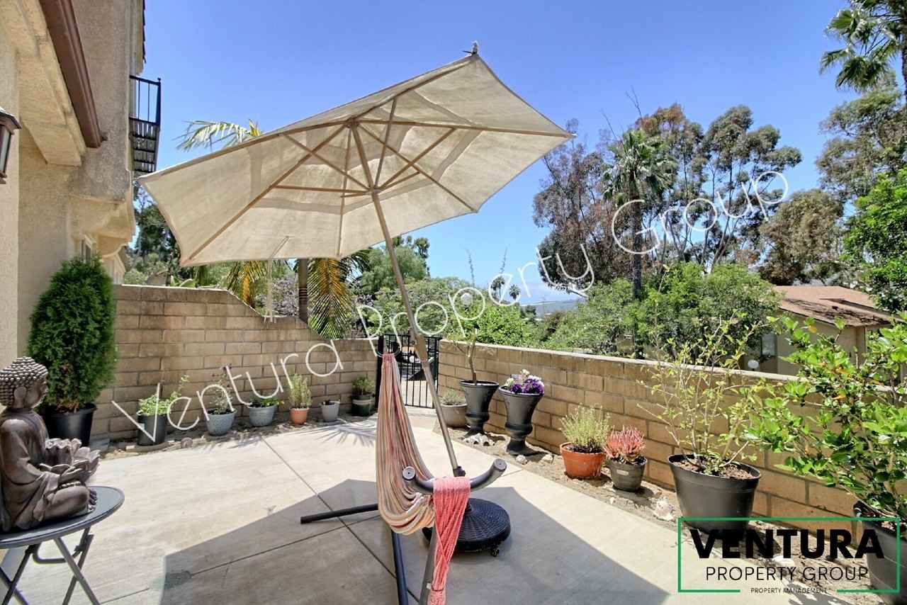 710 Seneca St - Photo 6 of 40