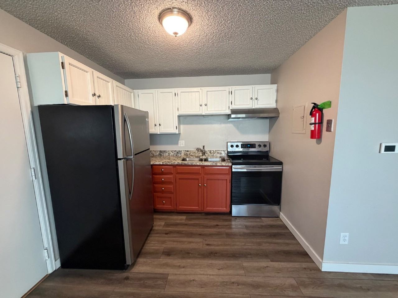 2425 Pattison Ave Apt 102 - Photo 7 of 8