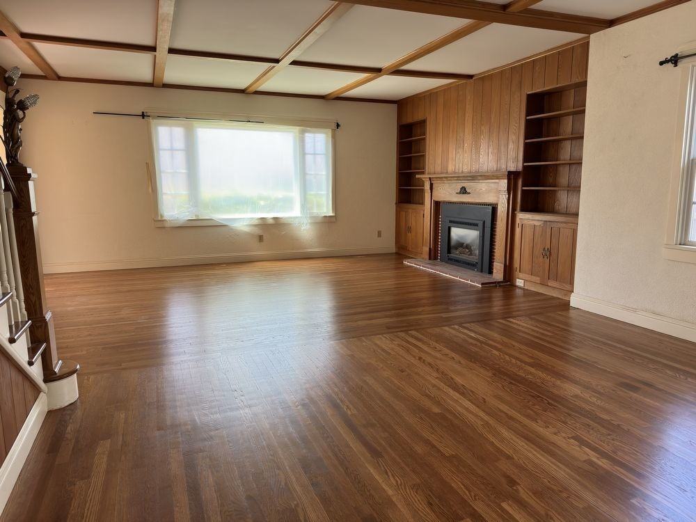 216 Palm Court Dr - Photo 3 of 27