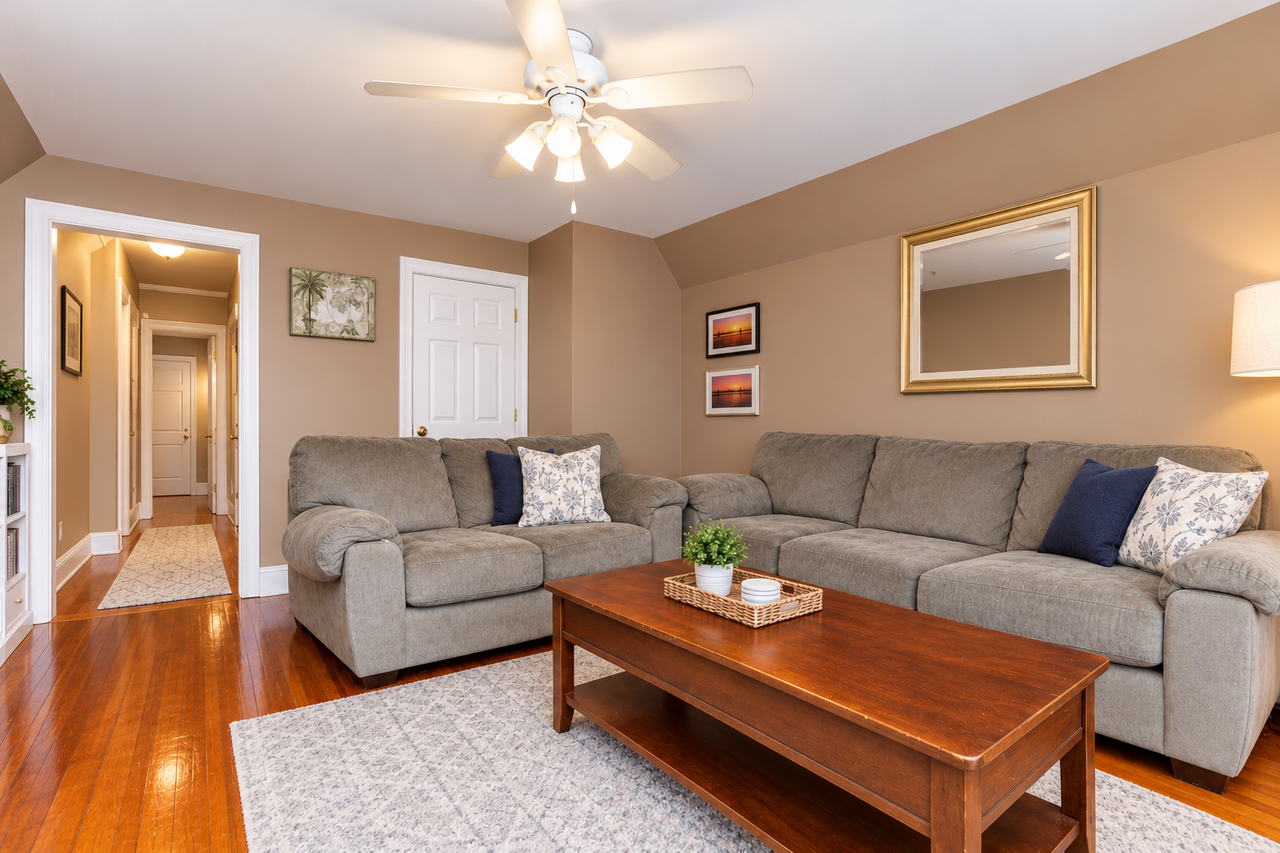 102 Salem St #3 - Photo 3 of 9