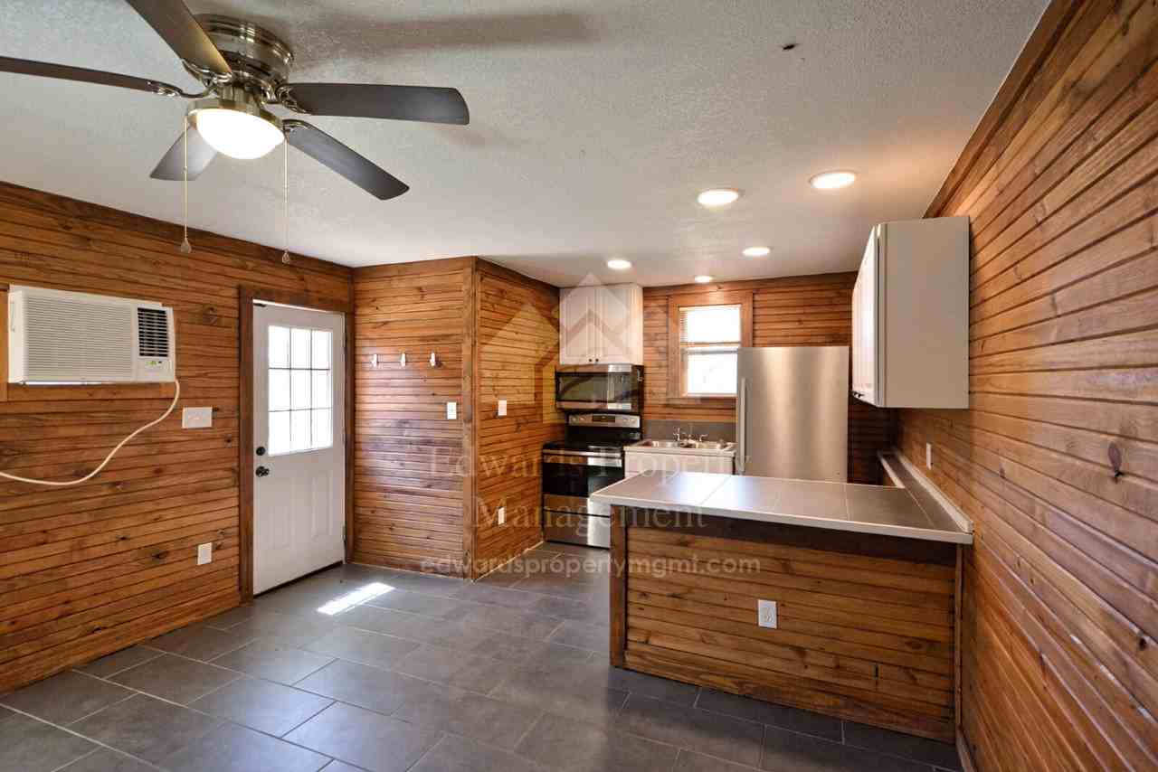 3174 Boon St - Photo 5 of 21