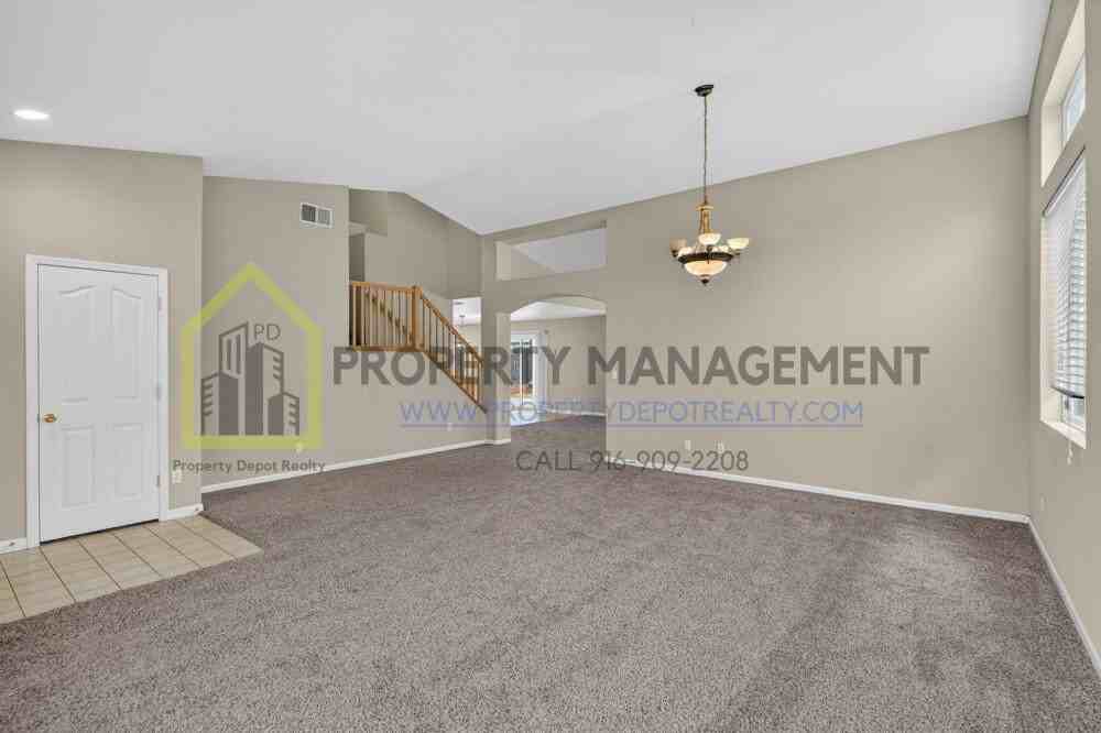 9781 Penny Hill Pl - Photo 6 of 50