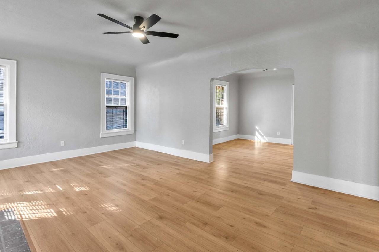 805 Maury St - Photo 5 of 24