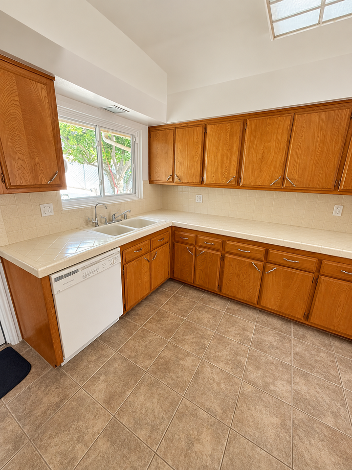27466 El Rancho Dr - Photo 6 of 15