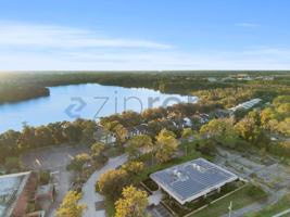 featured image of 2818 Sw 14th Dr #2818
