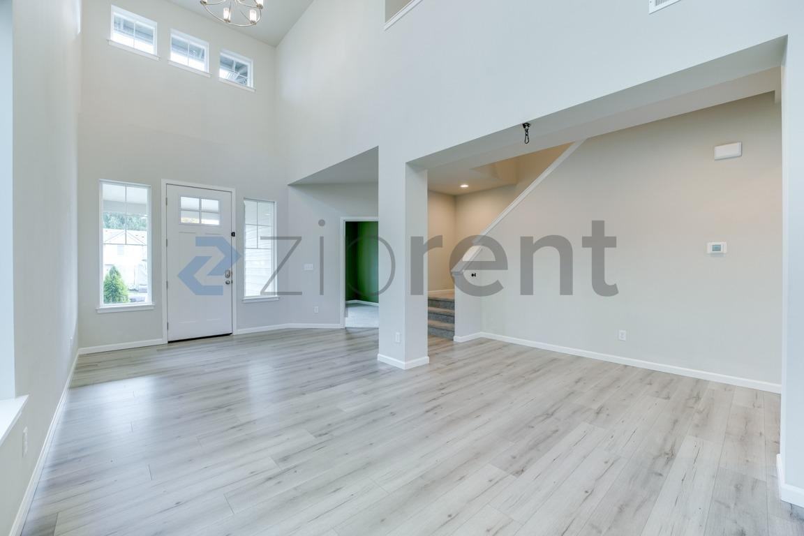 6653 Percy Ln Se - Photo 6 of 29