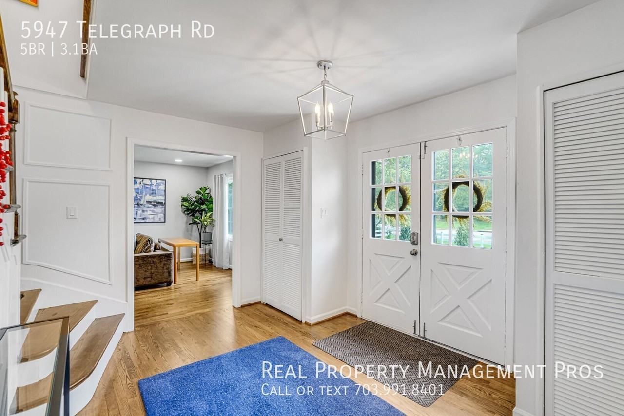 5947 Telegraph Rd - Photo 4 of 50