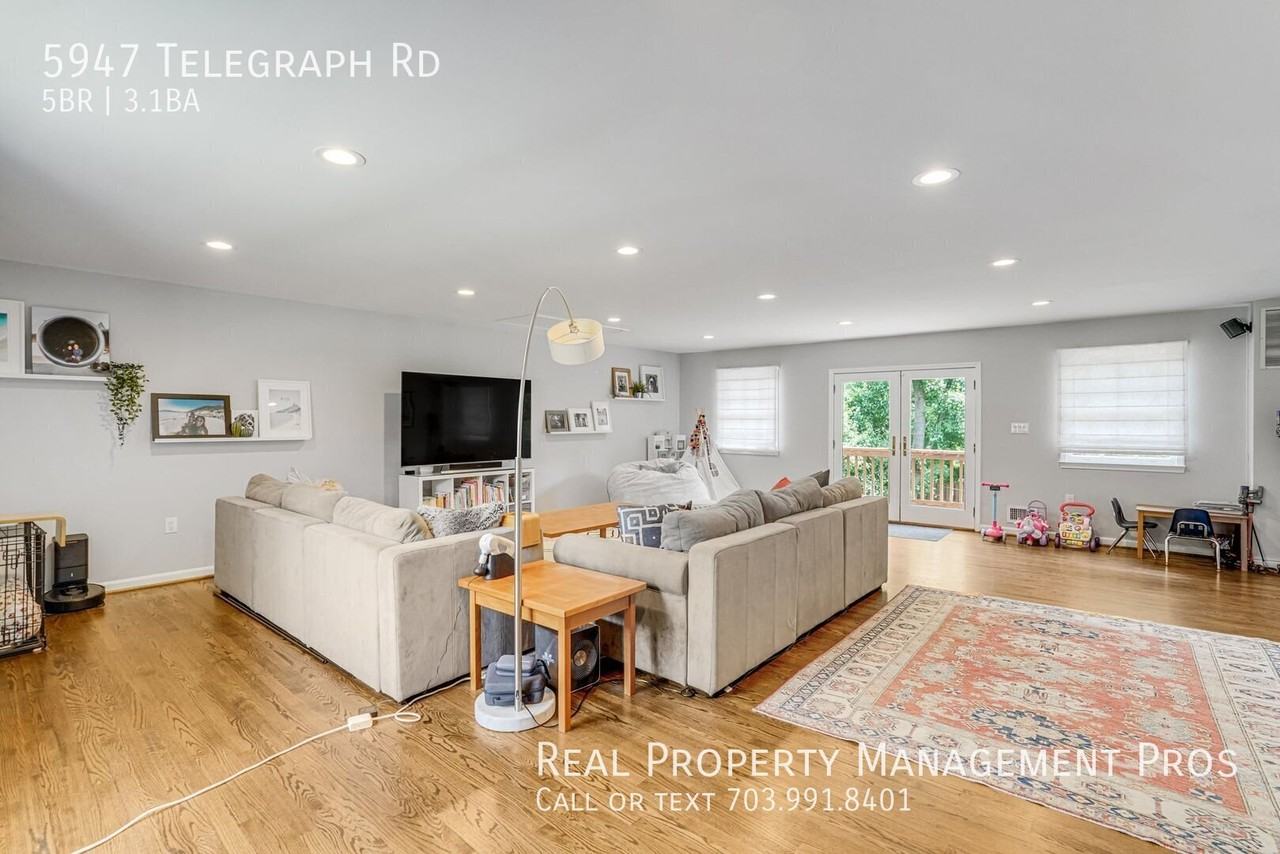 5947 Telegraph Rd - Photo 7 of 50
