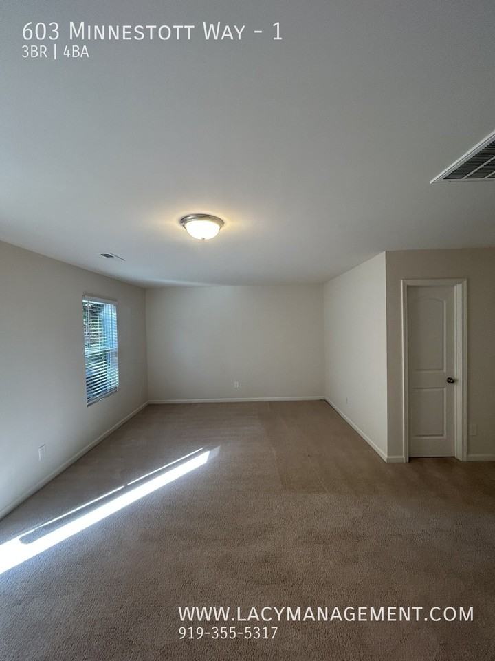 603 Minnestott Way #1 - Photo 4 of 27