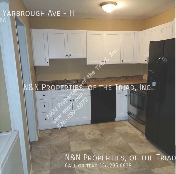 3624 Yarbrough Ave #H - Photo 3 of 17