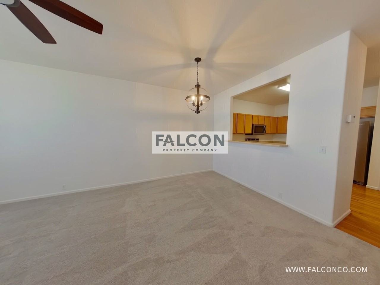 1689 Reilly Grv - Photo 4 of 17
