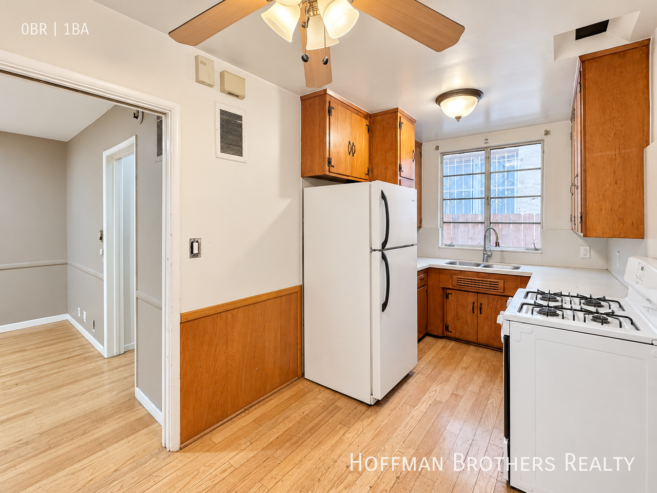 125 N Hamilton Dr #C - Photo 7 of 7