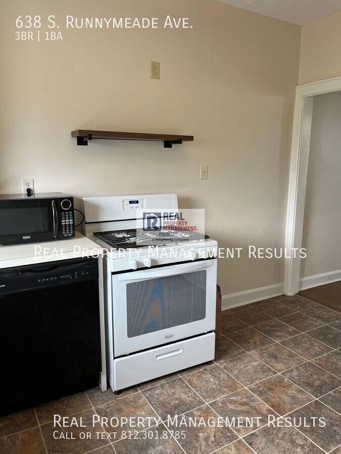 638 S Runnymeade Ave - Photo 6 of 17