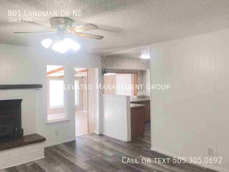 801 Landman Dr Ne - Photo 3 of 10