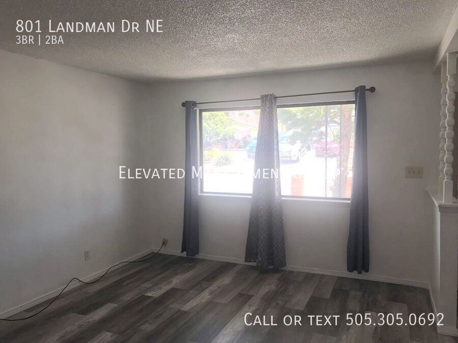 801 Landman Dr Ne - Photo 7 of 10
